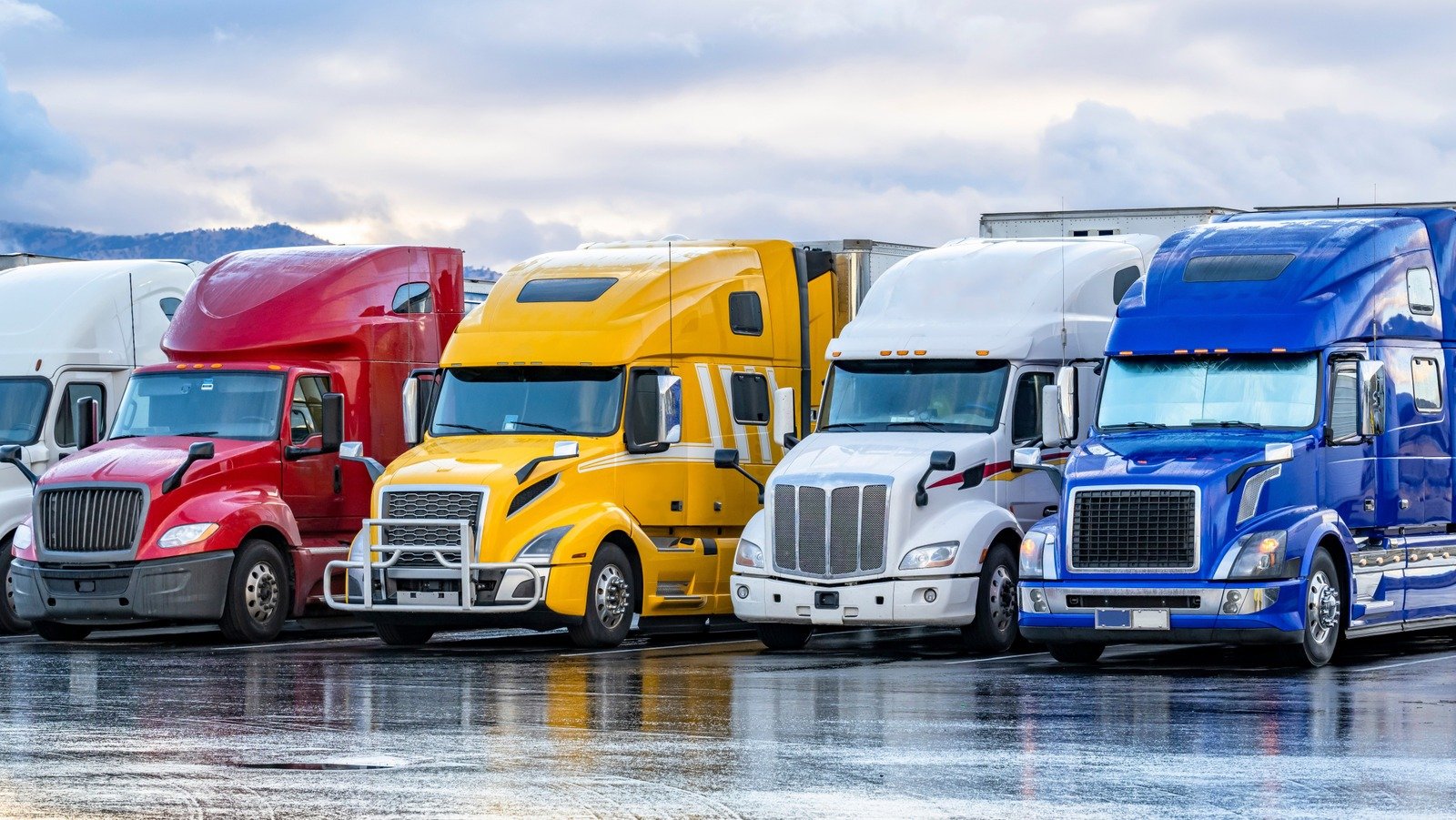 KM Truck and Trailer SErvices (1)