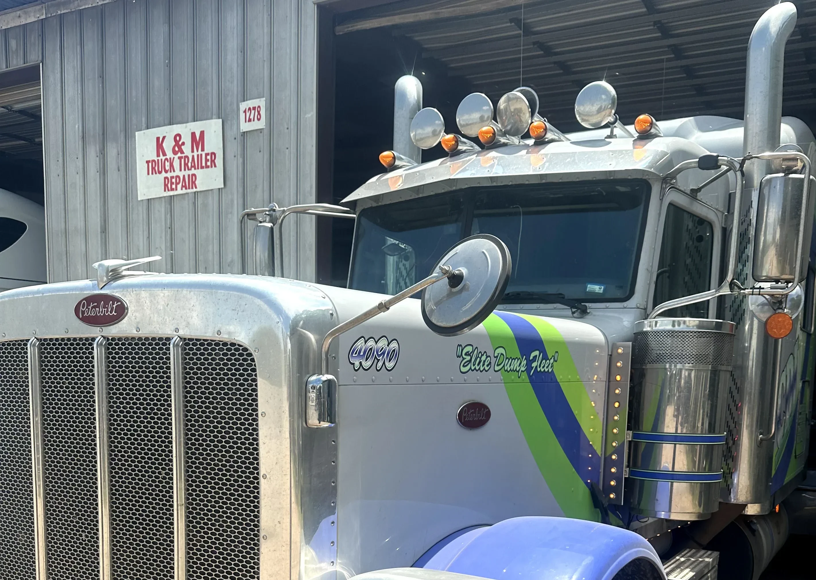 trailer door repair